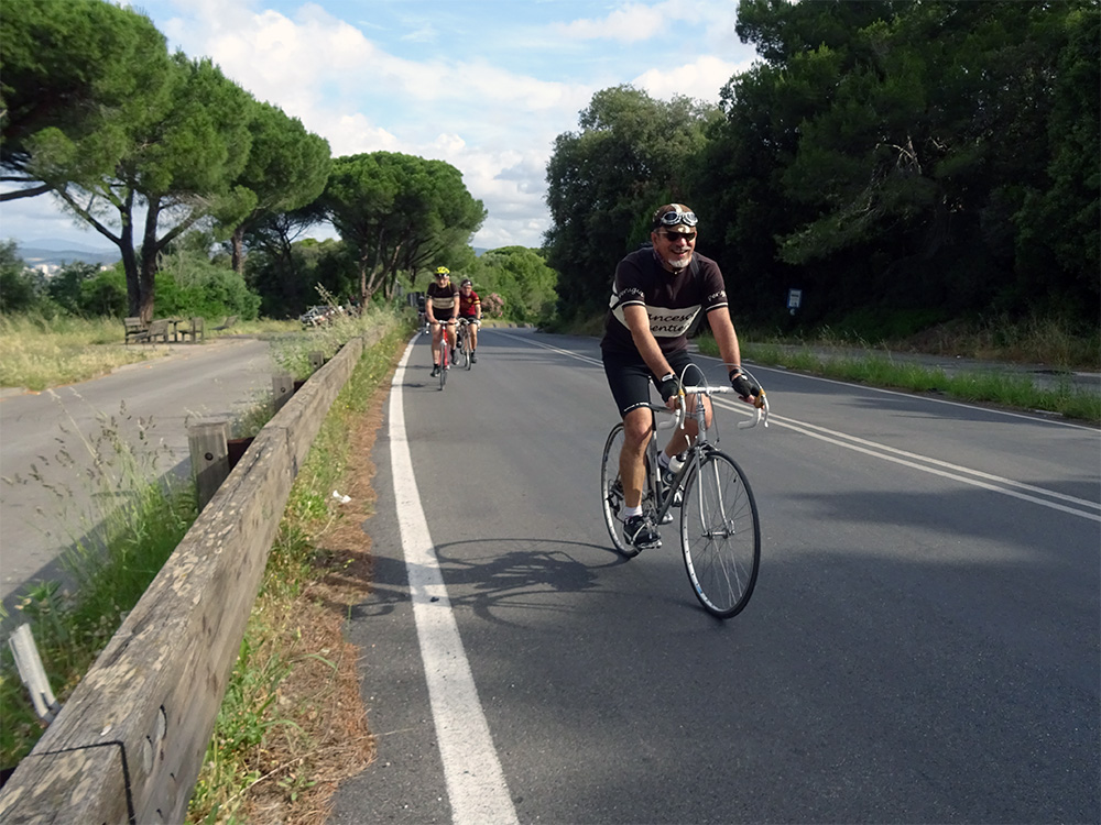Ciclostorica La Leopoldina 2024 Giro d'Italia d'epoca fase della competizione sulla strada delle Collacchie